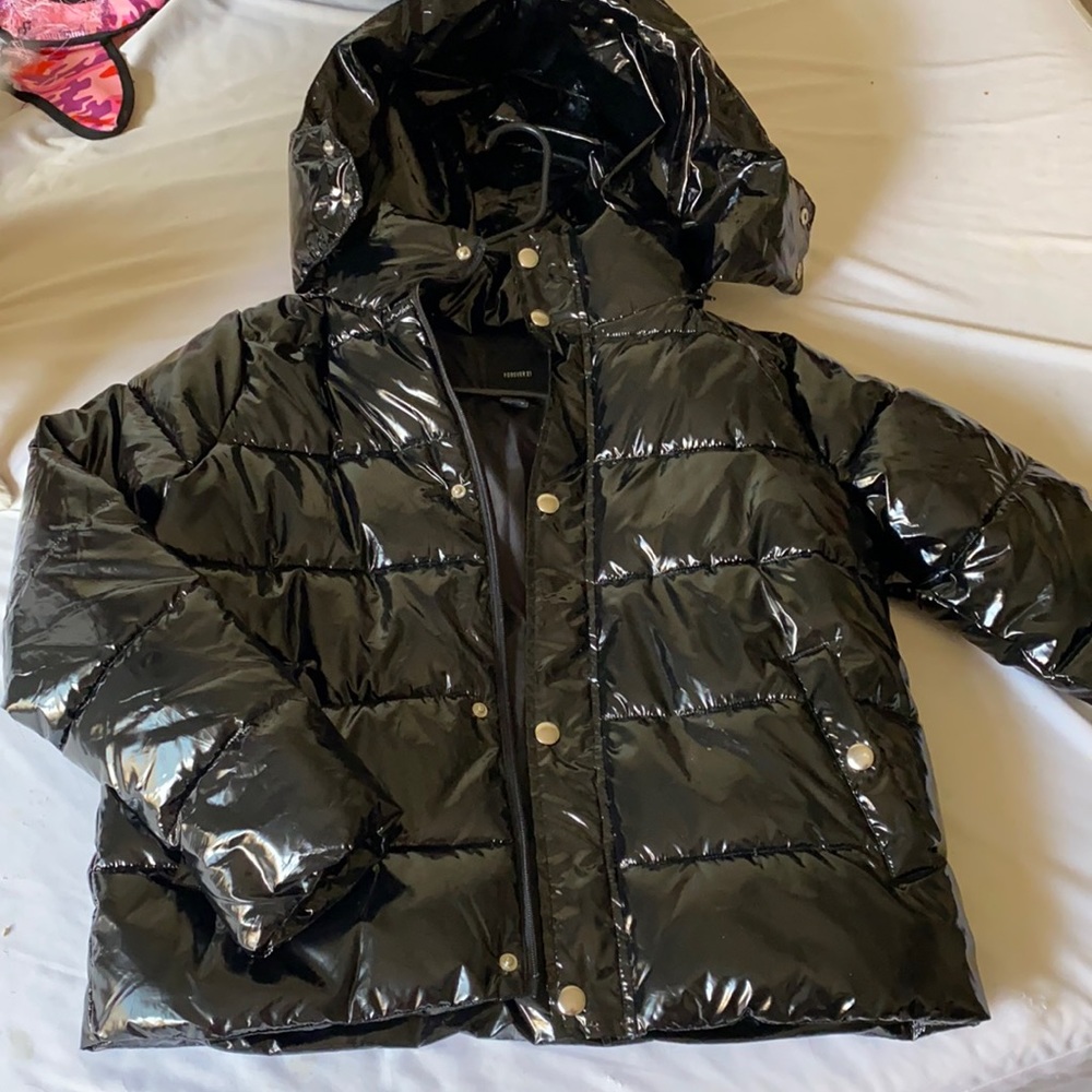 Forever21 Woman’s Size Medium black puffer Jacket